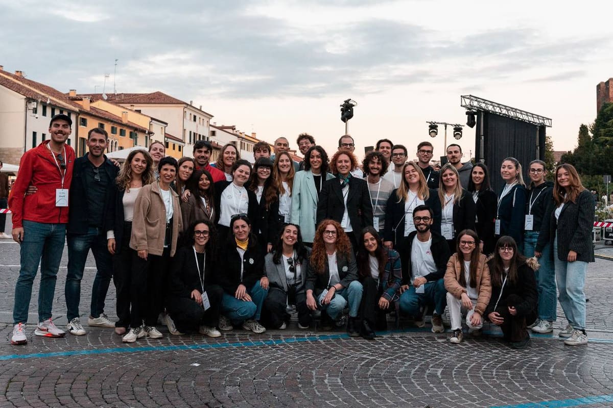 Il team di IRIDEE in Piazza della Serenissima a Castelfranco Veneto
